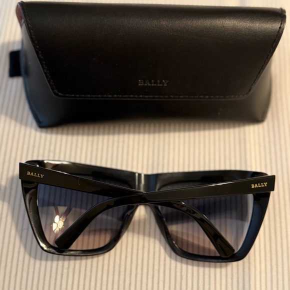 Bally Women’s Geometric Sunglasses main image 7